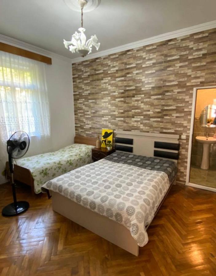 Guest House Lazuri Sarpi Exteriér fotografie